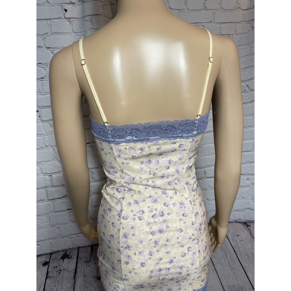 Sold - NWT New Free People Lace-Trim Floral Slip Dress Size XS - Picture 10 of 11